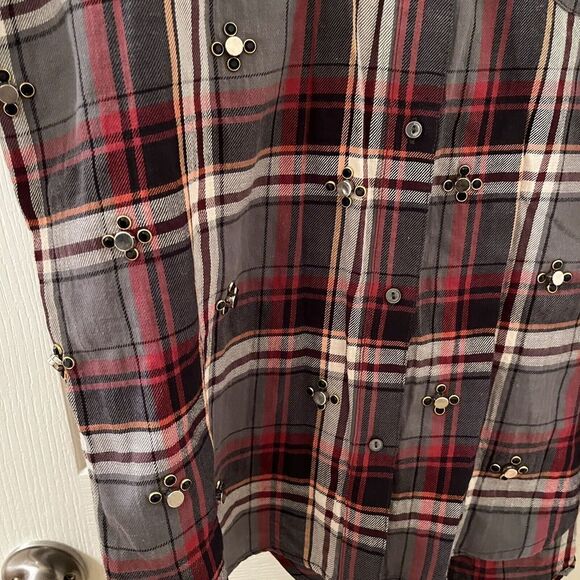 Elizabeth and James Jeweled Studded Flannel Button Up Top Blouse Womens Size 2 - Picture 8 of 14